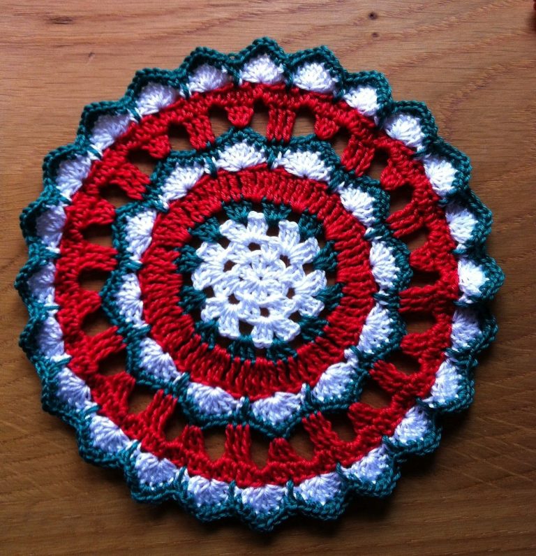 Christmas Mandala Crochet